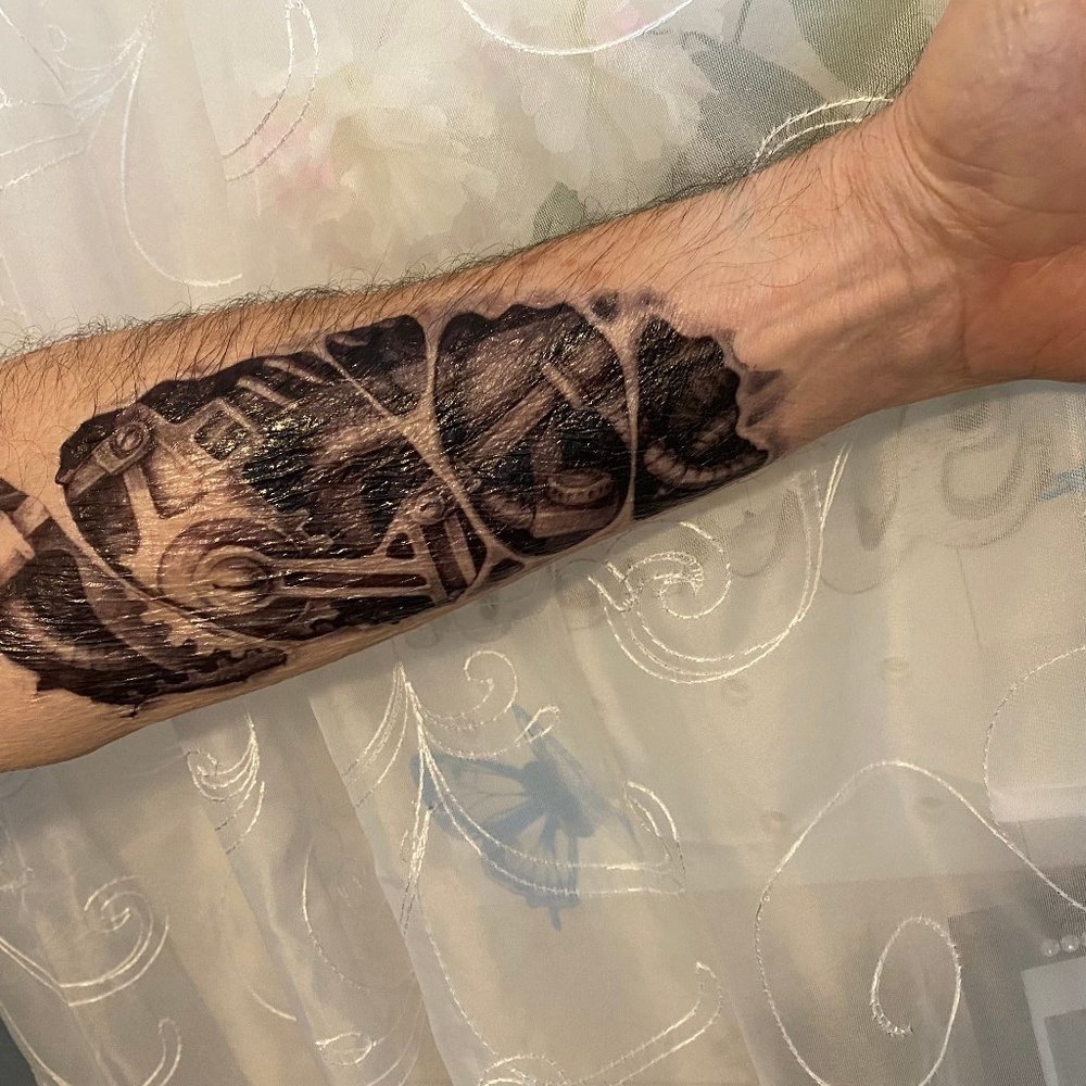 Rocking your life with temporary tattoo - Picture 8 of 8